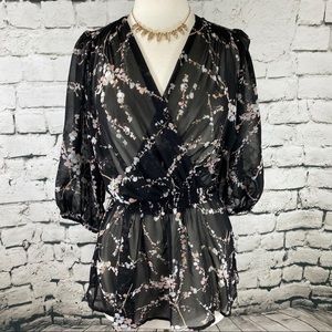 EXPRESS Black Floral Wrap Front Back Tie Top Sz M